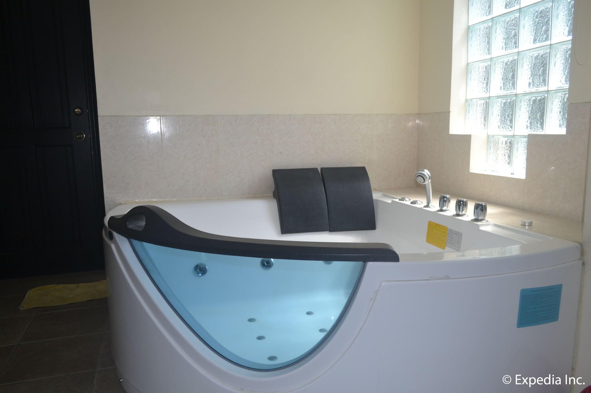 Boomerang Hotel Ángeles Extérieur photo