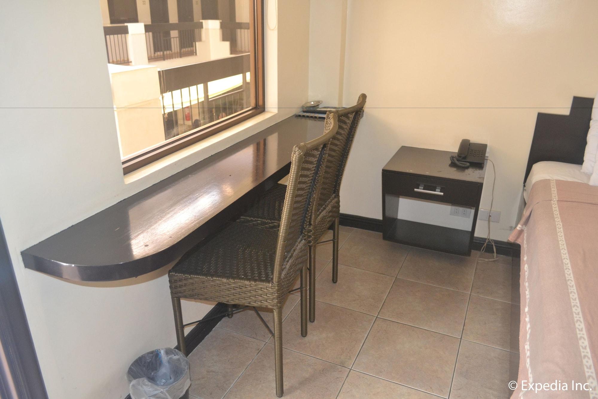 Boomerang Hotel Ángeles Extérieur photo