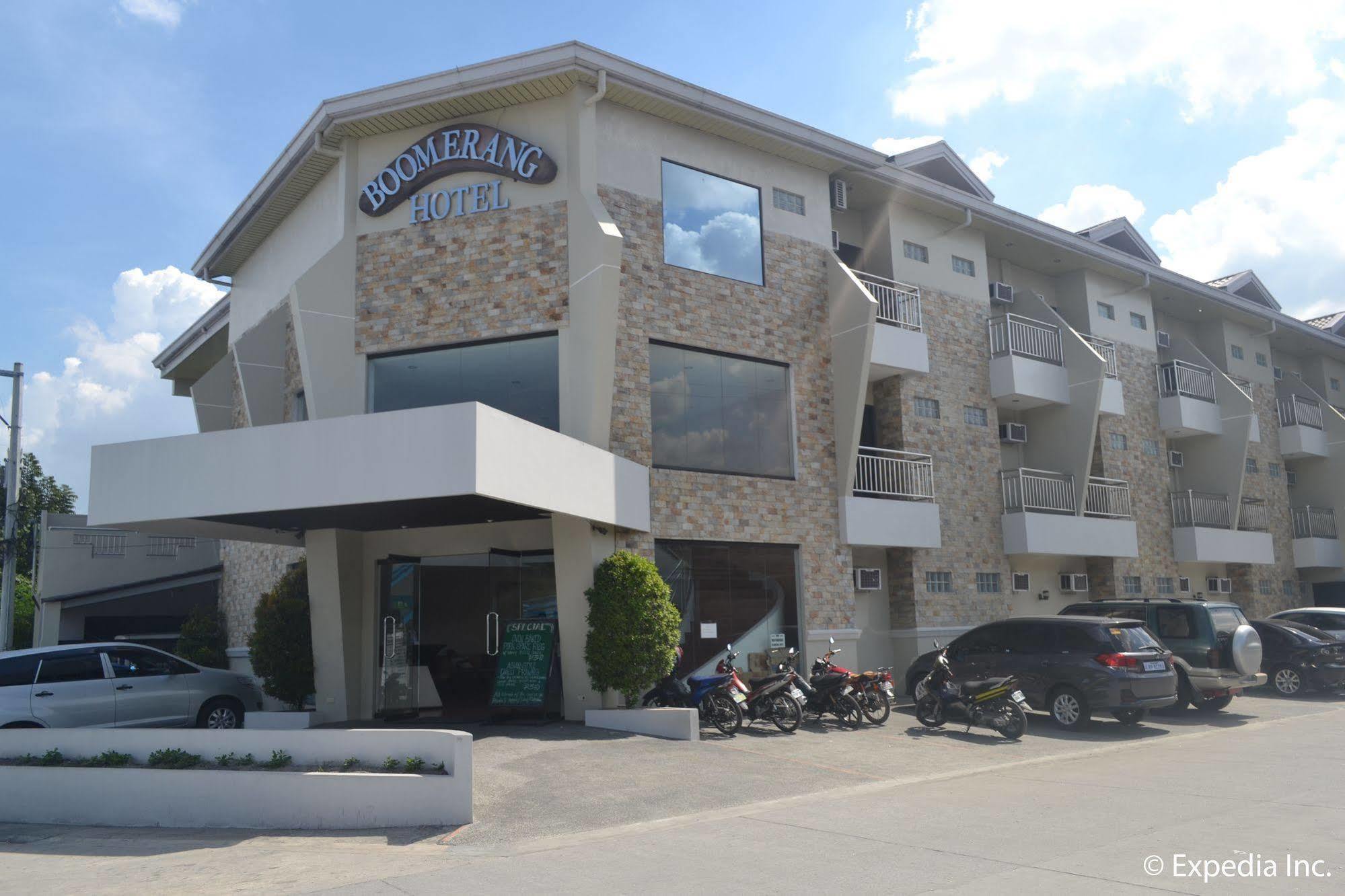 Boomerang Hotel Ángeles Extérieur photo
