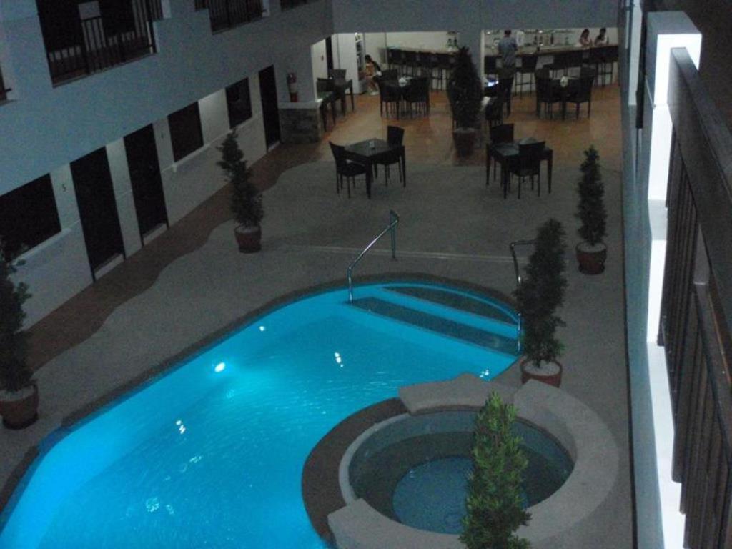 Boomerang Hotel Ángeles Extérieur photo