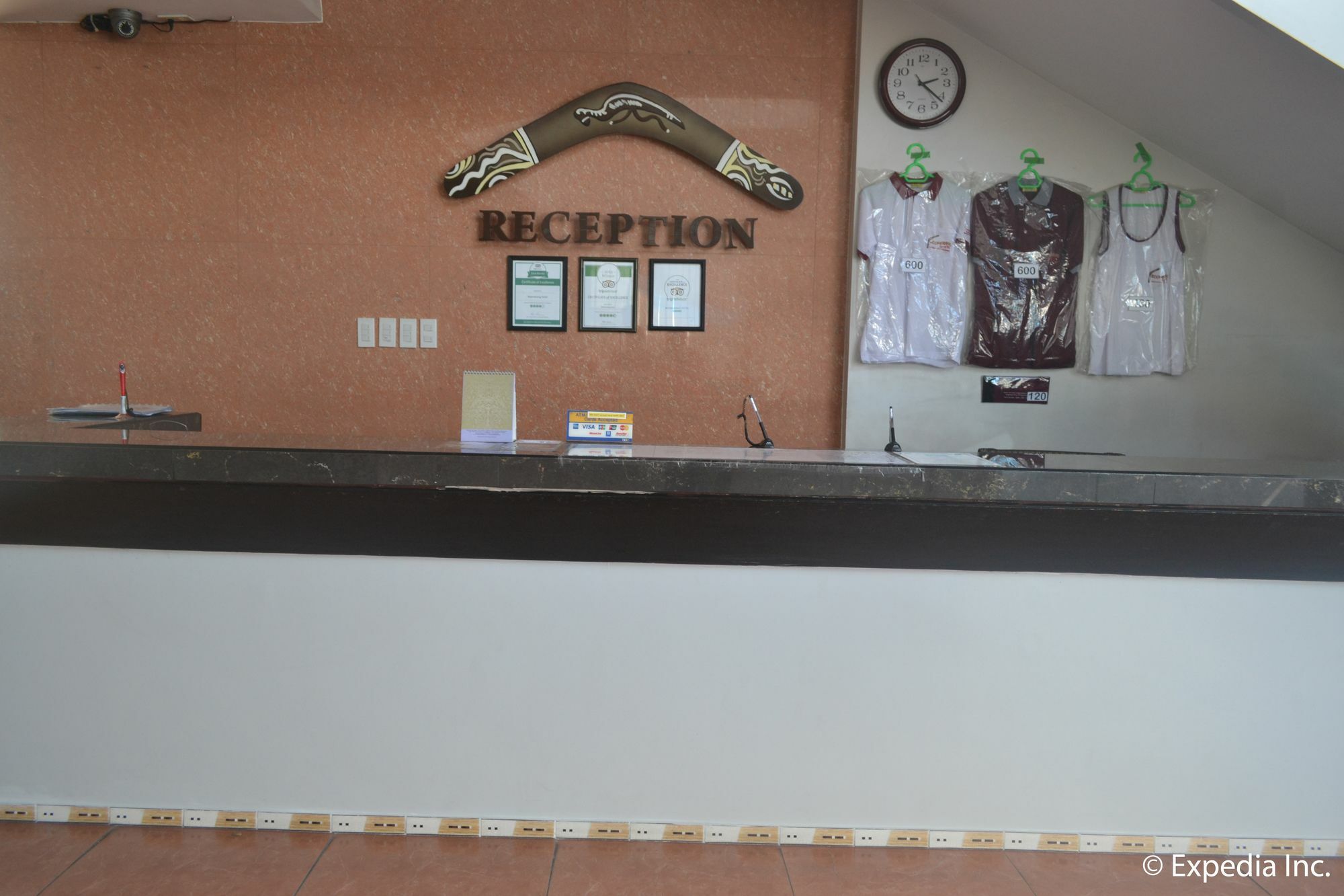 Boomerang Hotel Ángeles Extérieur photo